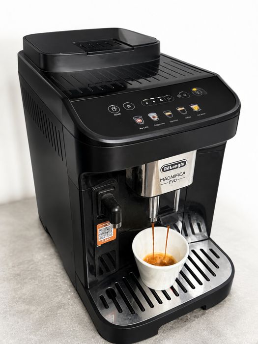 De’Longhi Magnifica Evo Milk ECAM290.61.B, LatteCrema, Garanție 11/2026