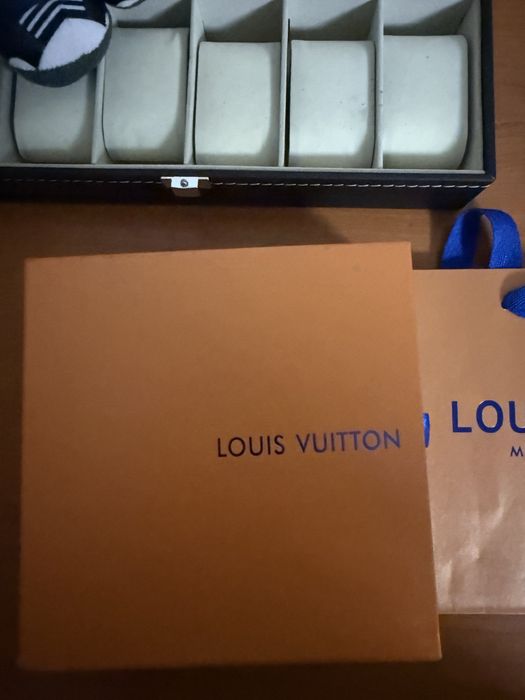Curea Louis Vuitton