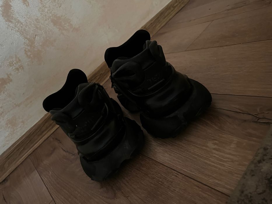 adidasi balmain unicorn