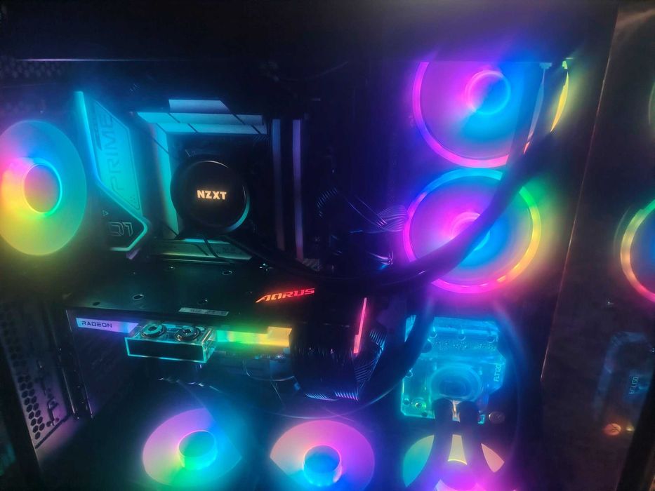Эксклюзивный игровой пк:i7-13700KF/RX 6900 XT Waterforce/Lian Li XL
