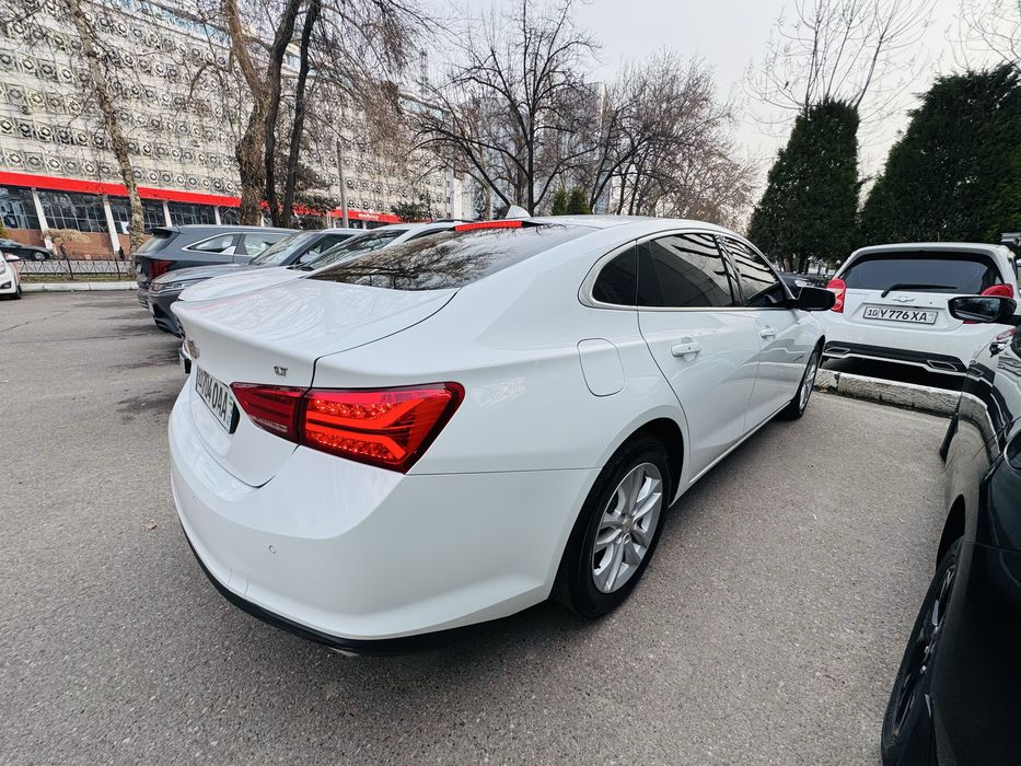 Malibu 2018 /2.4 30 min yurgan toza