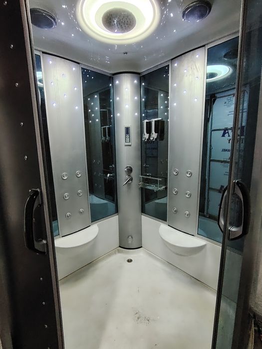 Dushavoy kabina va ariston 50l