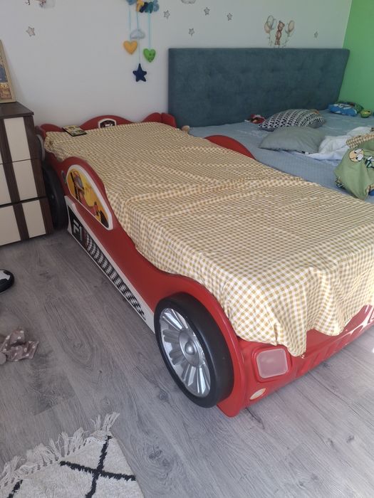 Pat masina  pentru copii