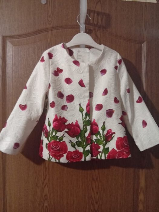 Оригинальное платье для девочки/костюм 5  лет