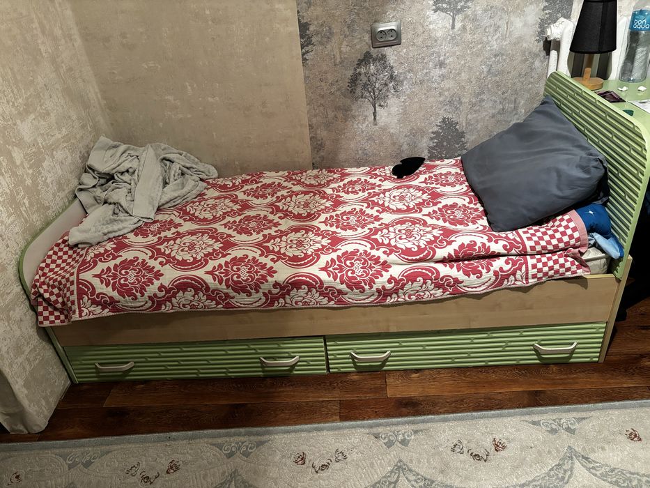 мебель,шкаф,стол