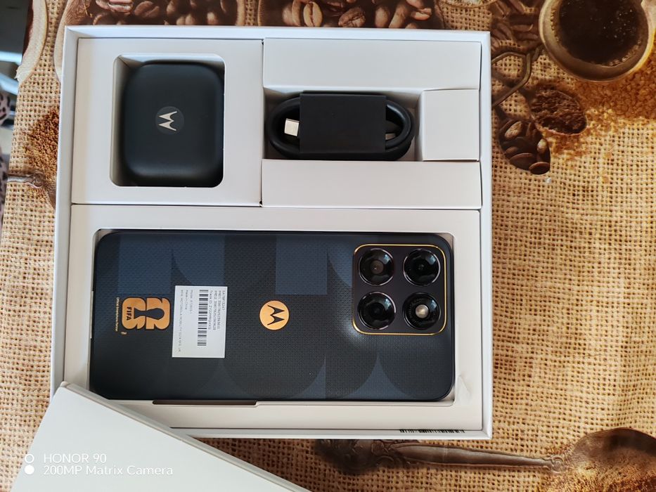 Telefon Motorola cu căști, nou