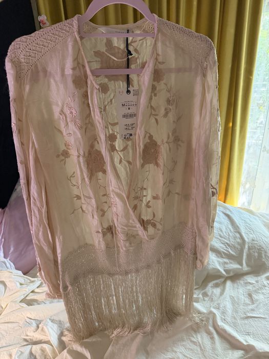 Bluza Zara cu broderie