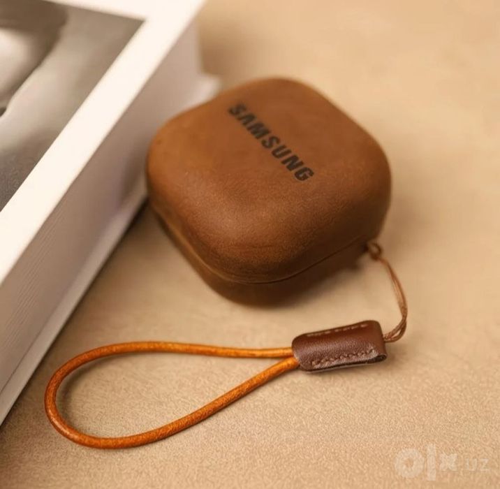 Эксклюзивный чехол для наушников Samsung Galaxy Buds 4 и Buds 4 pro