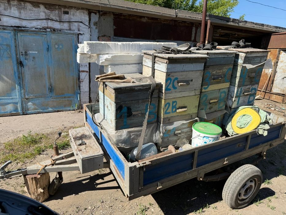 Пасека, прицеп, медогонка