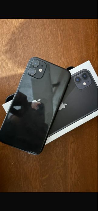 Айфон 11.