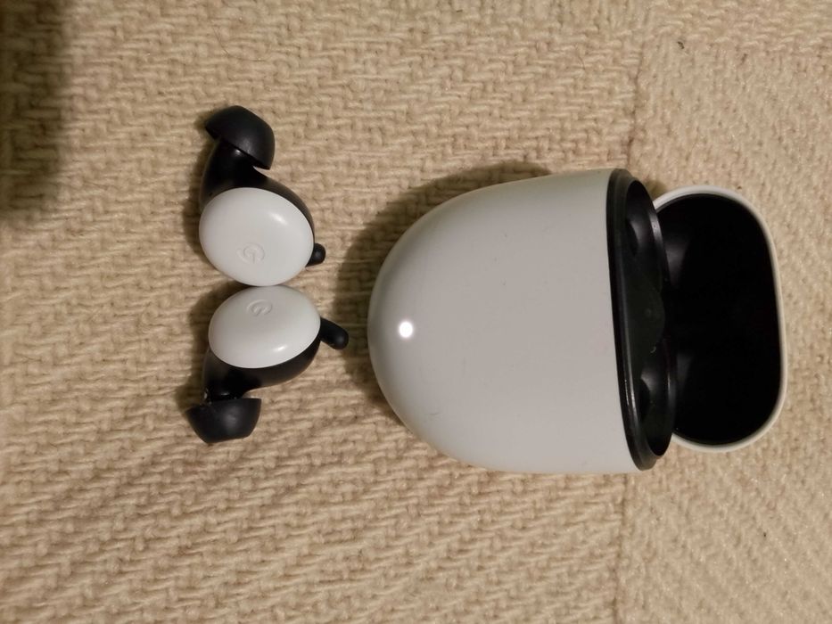 Pixel buds first generation