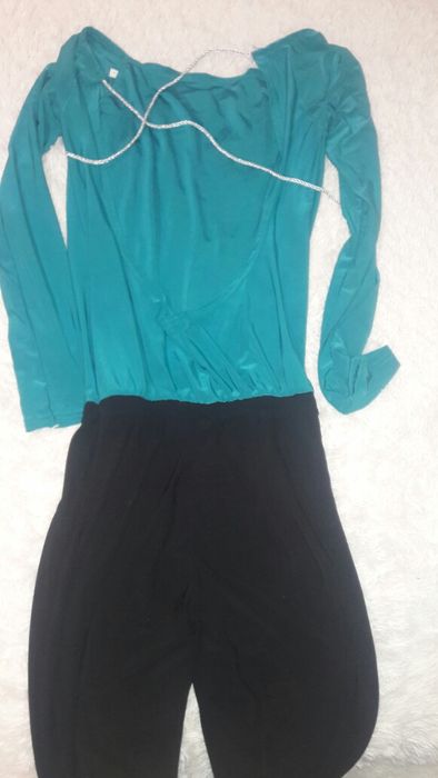 Продам джинсы новые