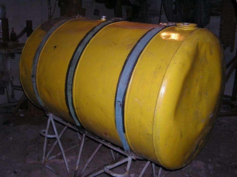 Бак бочка емкости