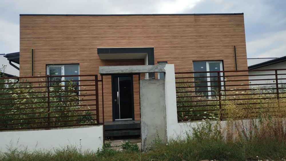 Casă  comuna berceni