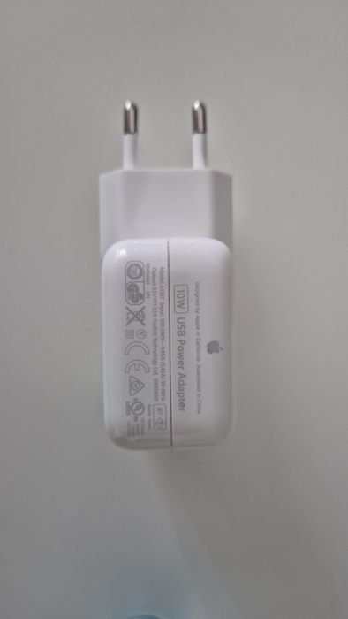 Incarcator apple 10w