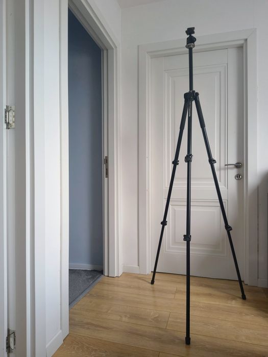 Trepied Manfrotto MK294A3 + Cap 496RC2 - ca nou