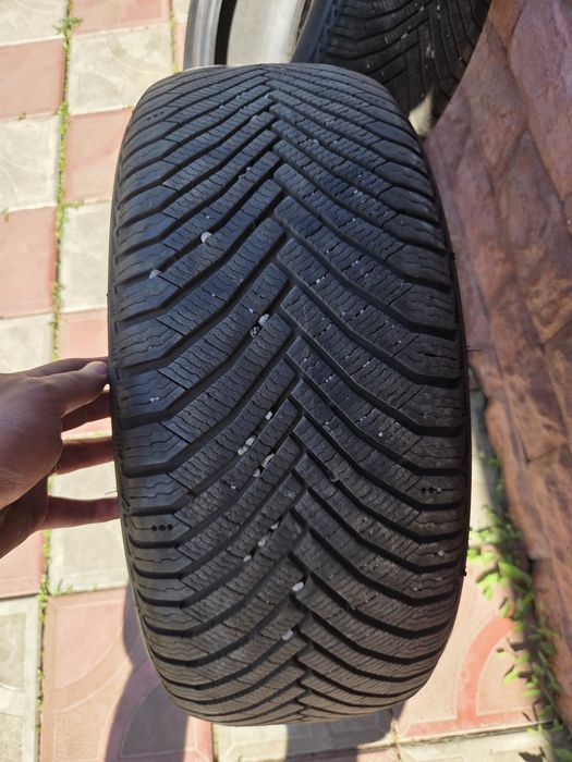 ANVELOPE MICHELIN ALPIN 7 205/50/R17
✔️ DOT 2524
✔️ Rulate doar aproximativ 5000 km
