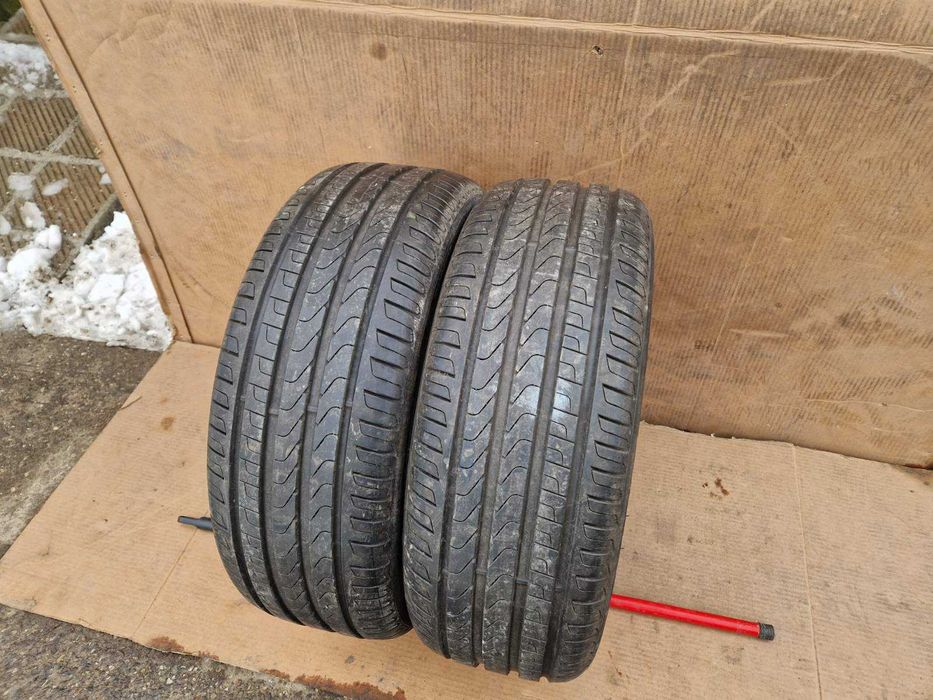 2 Pirelli R18 225/55 Летни гуми  DOT3220