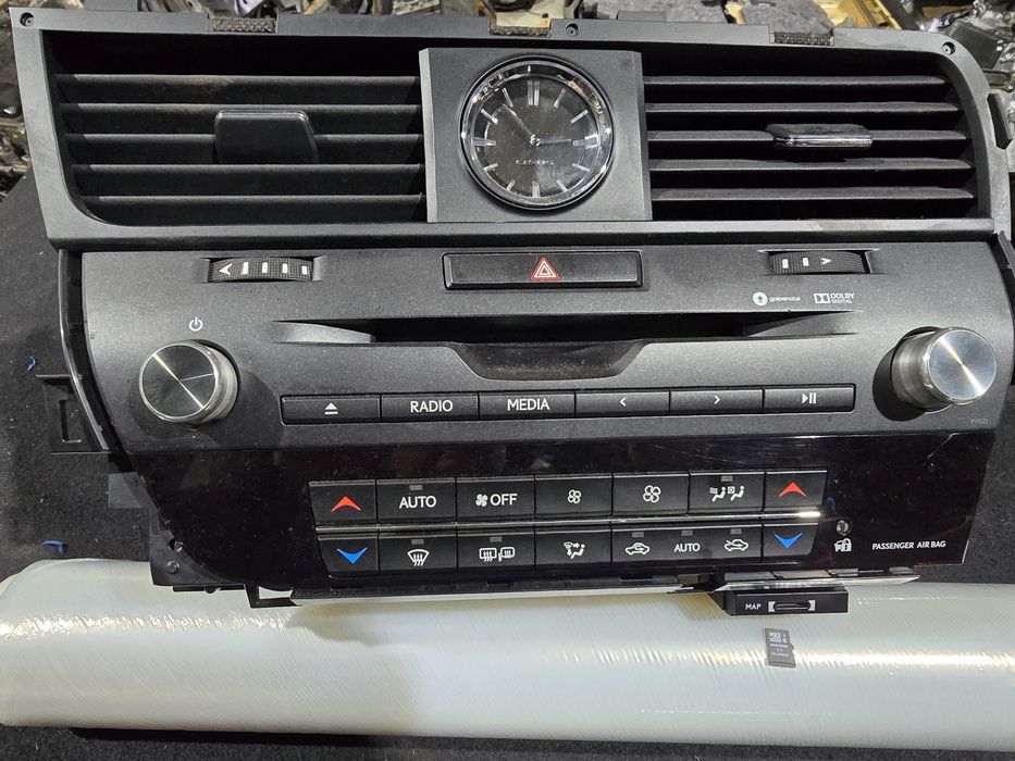 Navigatia radio lexus rx450h 2015-2022 impecabil