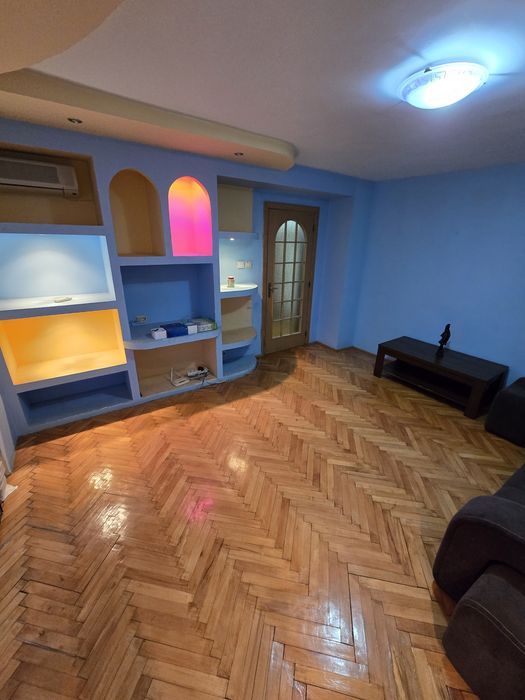 Apartament 3 camere + 2 bai