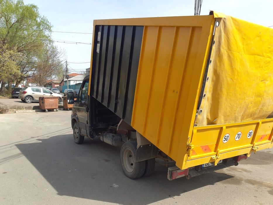 Bena basculabila iveco