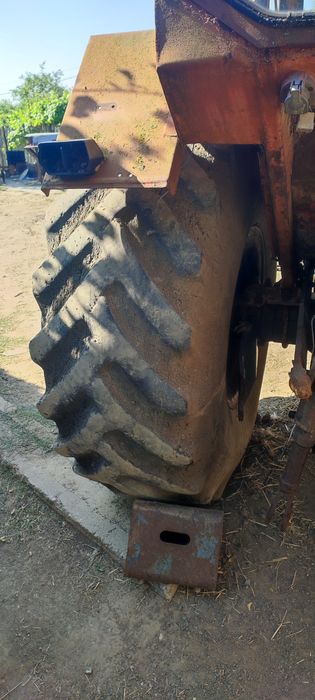 De vânzare  2 roti combina romaneasca