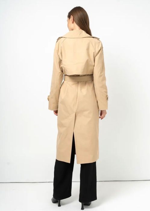 Продам тренч  46-48р