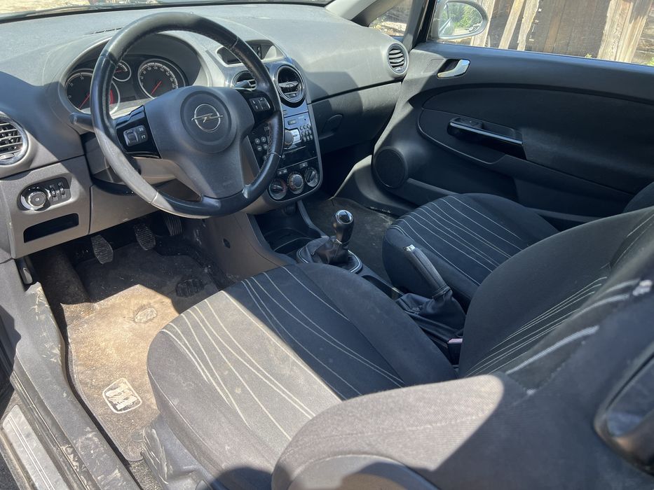 Opel Corsa D 1.3CDTi 2010г. На Части
