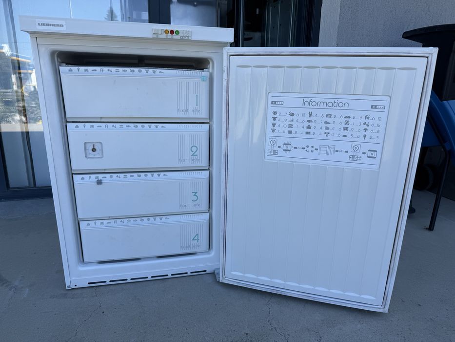 Малък Фризер Либхер 4чекмеджета