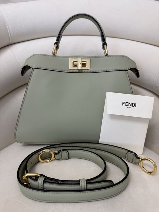 Geanta Fendi Peekaboo