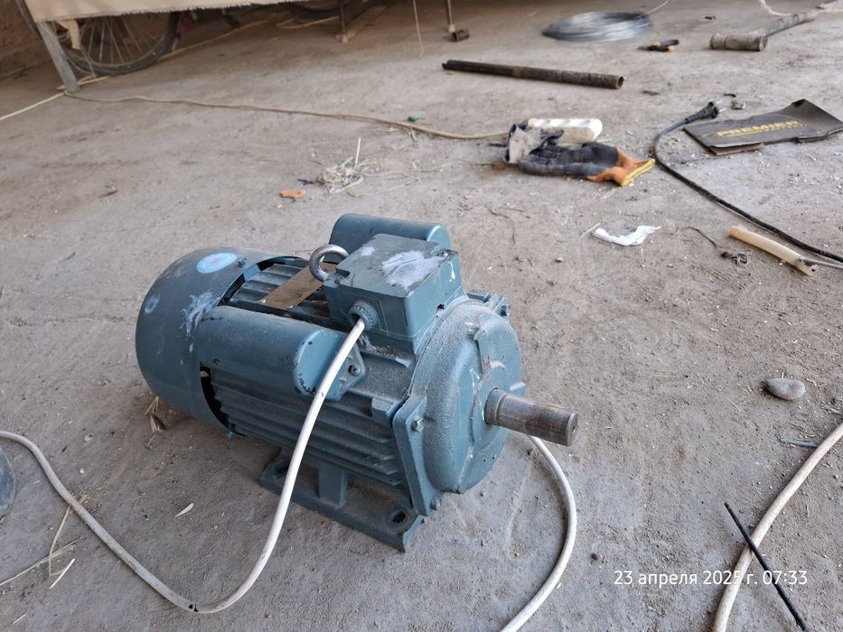 ЭЛЕКТРО DVIGITEL 4 кв сотилади