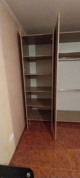 Коричневый шкаф Материал из Европы