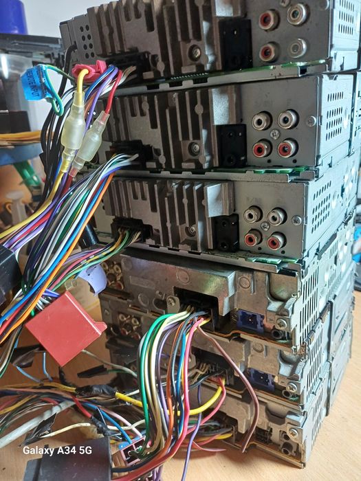 Pioneer  deh x5800bt deh p5500mp deh50ub avic x1R