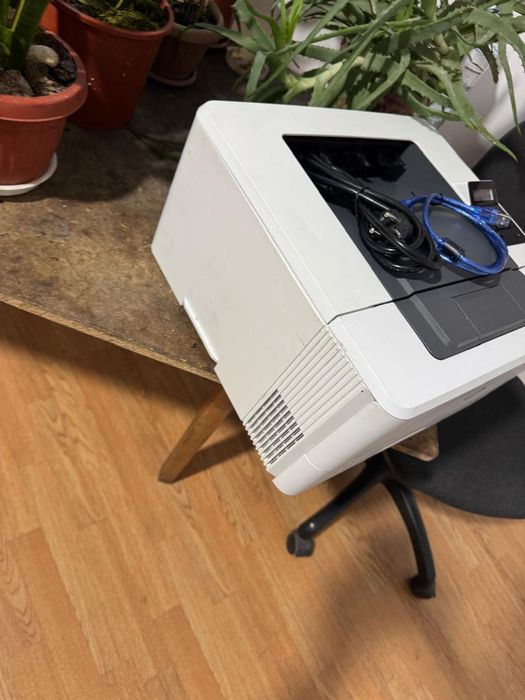 Продам б/у принтер НР Pro M404dn