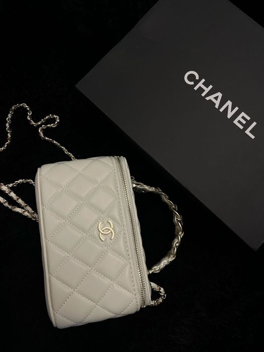 Geanta Chanel vanity bag