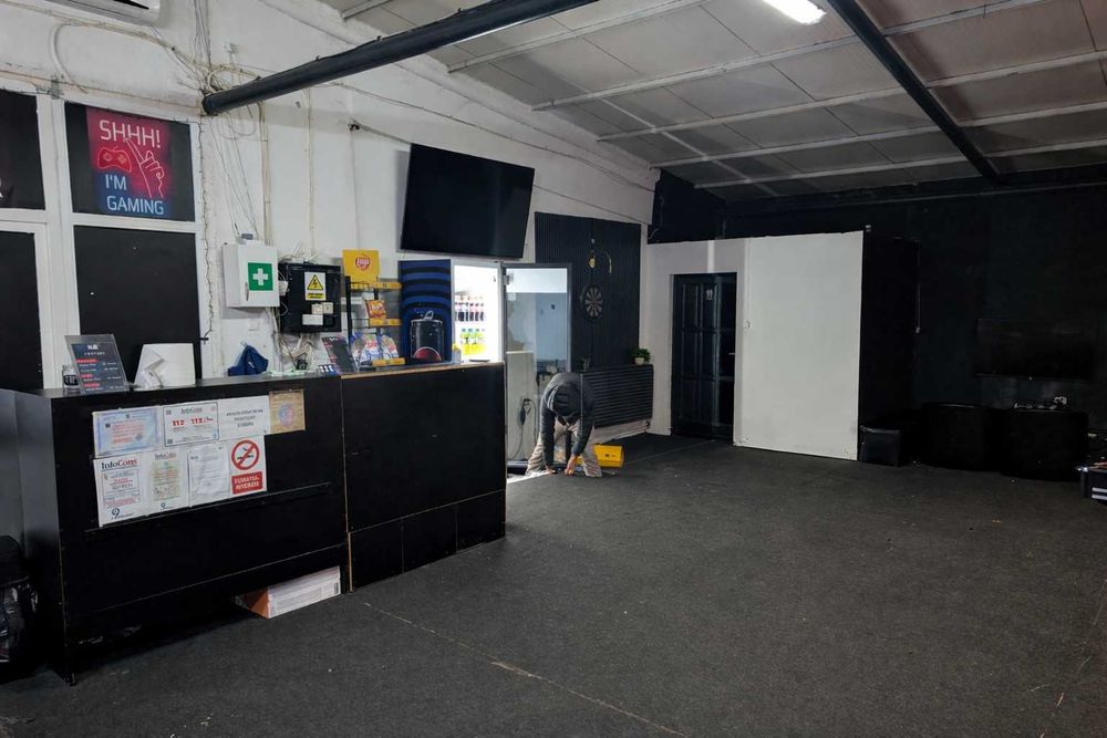 spatiu comercial pentru depozitare, servicii, comert