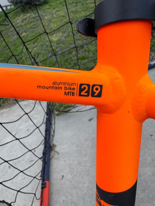 Bicicleta Sprint Maverick XC hardtail mountain bike