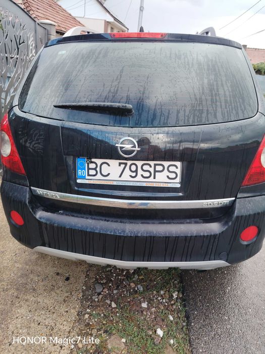 Mașină Opel Antara