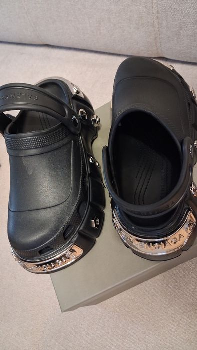 Продам кроксы бренд  Balenciaga