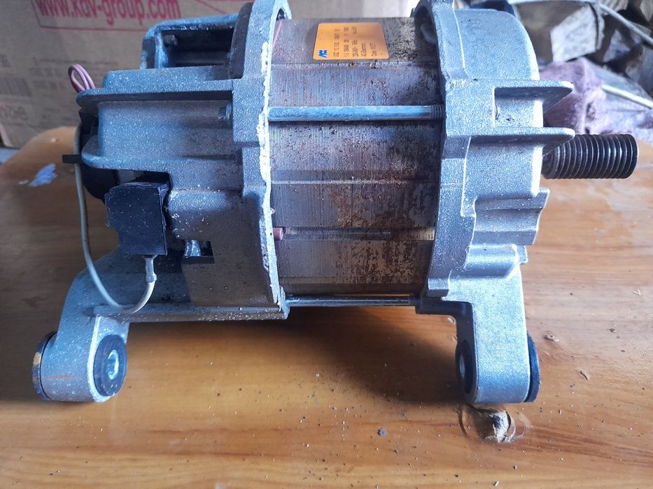 Продам двигатель