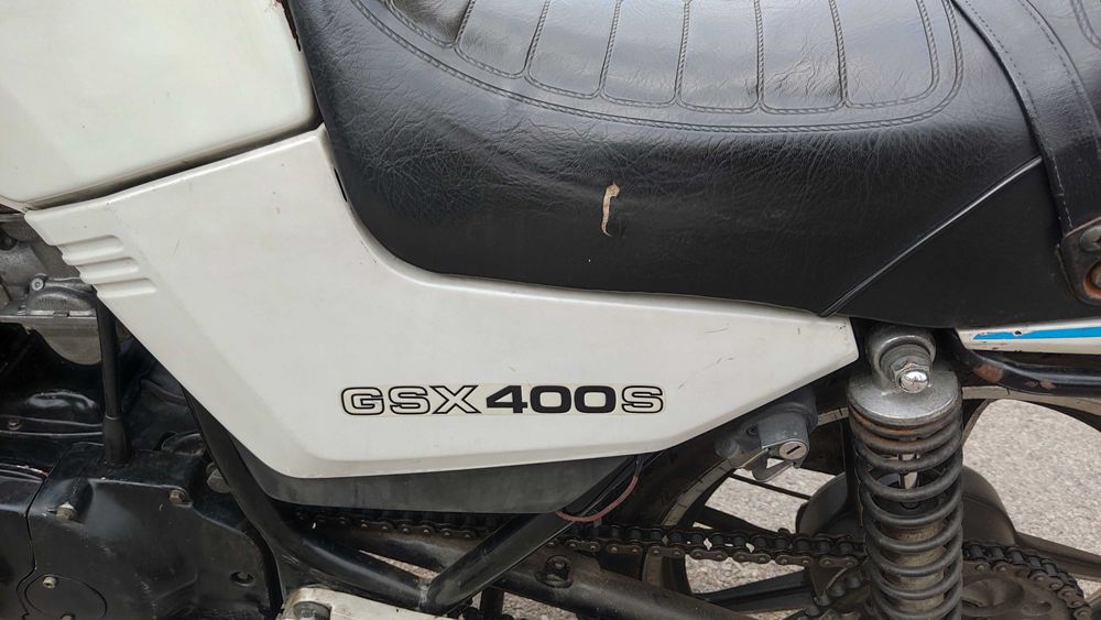 Suzuki GSX 400 S