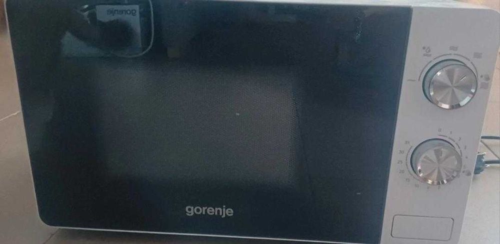 Cuptor cu microunde Gorenje