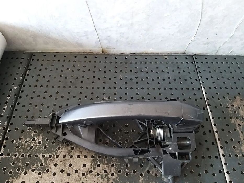 Maner stanga spate audi a6 c8 4k 4n0837811b