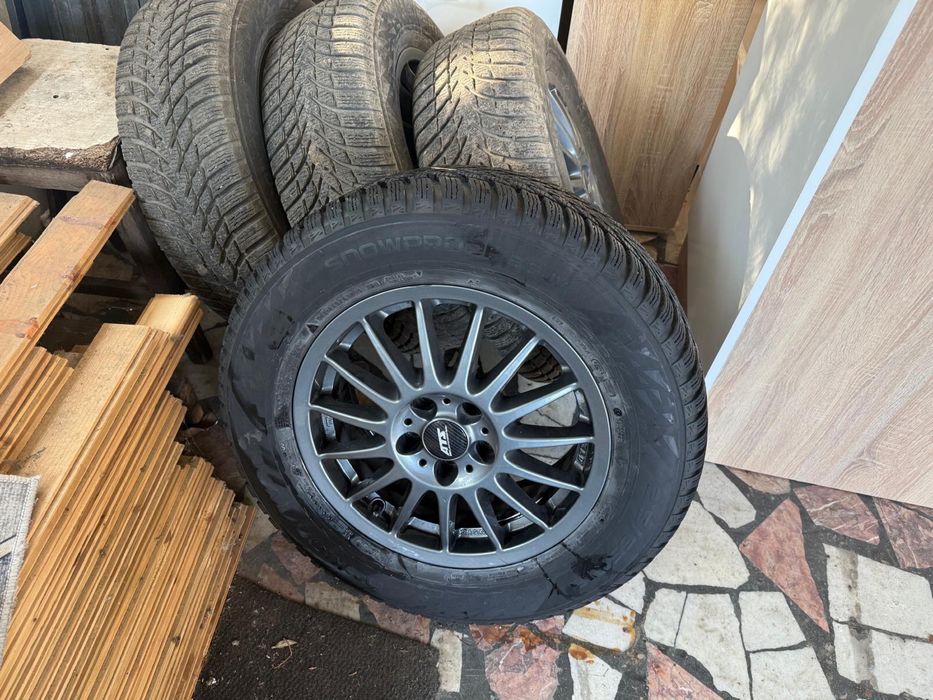 Jante ATS cu anvelope iarna Nokian, Finlanda