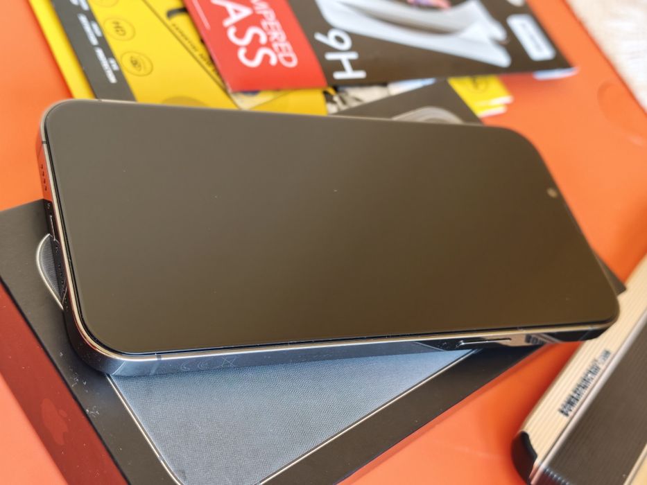 *Продавам: Iphone 13 Pro Max - УНИКАТ*