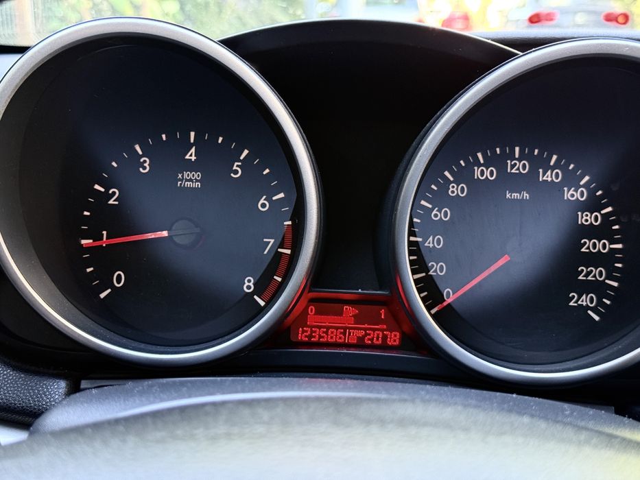 MAZDA 3 2009 — imagine 5