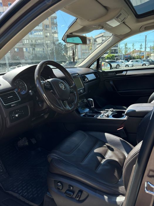VW  TOUAREG   2014