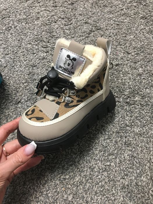 Продам ботиночки