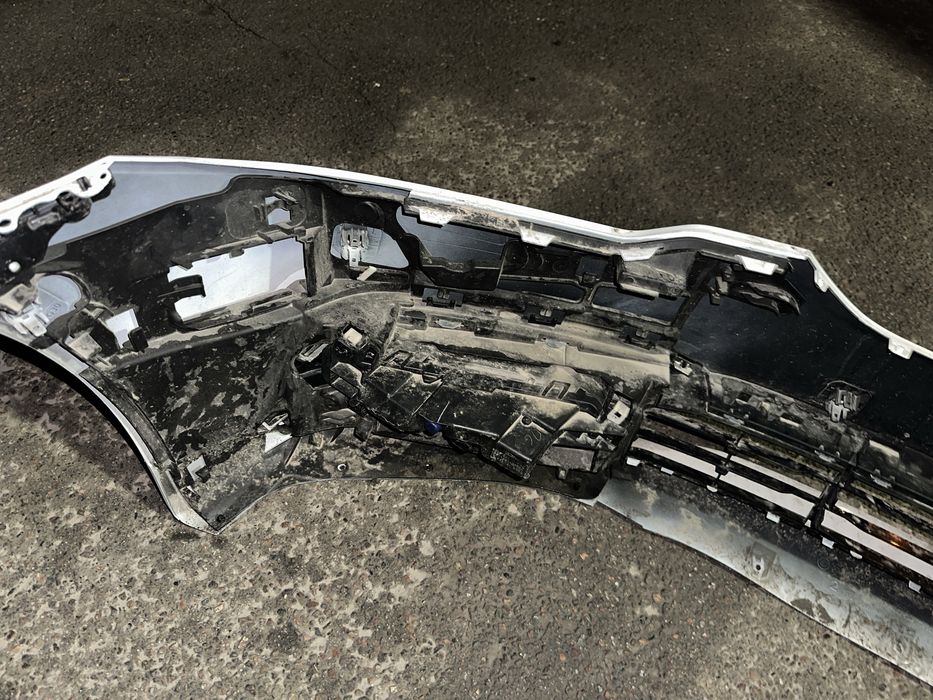 Передний бампер g30 дорестайлинг