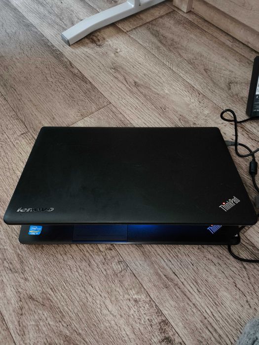 Продам ноутбук Lenovo ThinkPad Edge E530